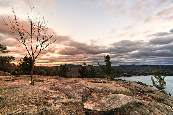 20181018-JAH05441: Just after sunset on Rocky Moutain overlooking Inlet NY.
