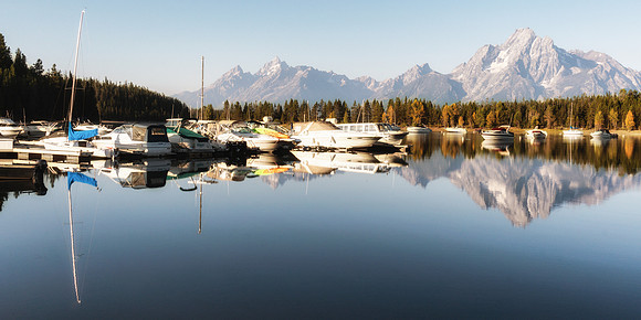 20180910-JAH03117: The marina at Colter Bay Village in Grand Teton NP. (2x1 size)
