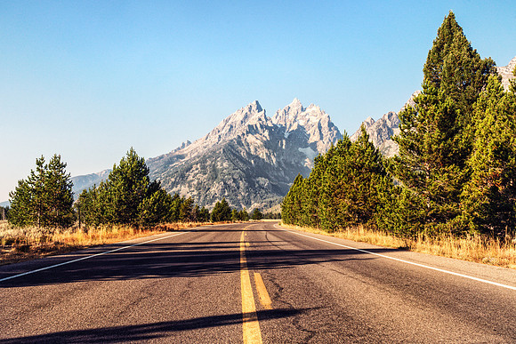20180910-JAH03141: The journey to Jenny Lake in Grand Teton NP.