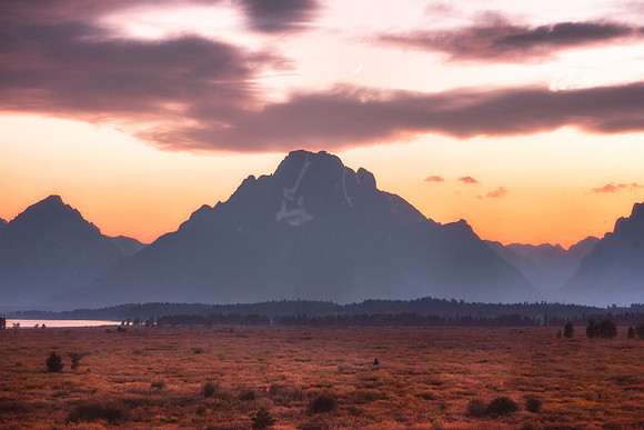 20180911-JAH03595: An imposing Mt. Moran just after sunset in Grand Teton NP.