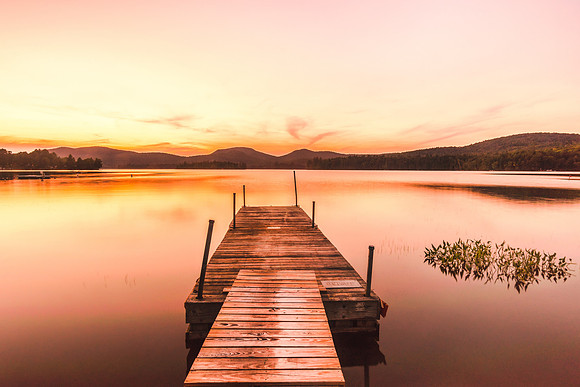 20180820-JAH02291: Floating dock @ Blue Mountain Lake, Adirondacks NY.