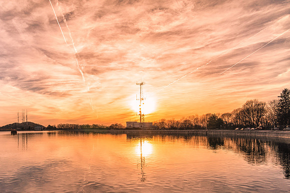 20180423-JAH08896: Fireball in the sky behind the cell tower @ Cobbs Hill Reservoir.