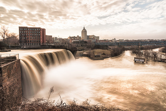 20170121-JAH00056: Rochester's High Falls splash into a mist with Kodak HQ in the background.