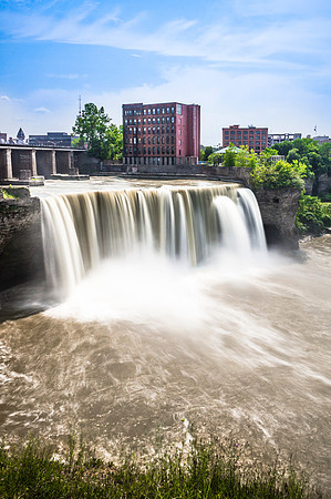 20150712_DSC7926: High Falls in July on a "high flow" day.
