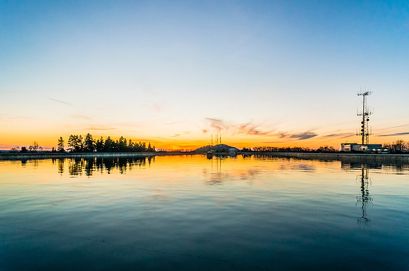 20141226-DSC6417: Blue hour at the reservoir at Cobbs Hill.