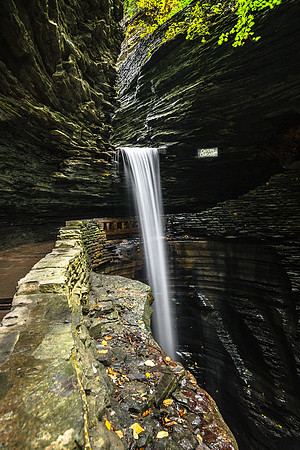 20161008-DSC3594: Cavern Cascade in Watkins Glen State Park NY.
