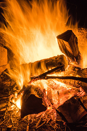 20170621-JAH03672: Camp fire warms the soul at Moffitt Beach State Park in Speculator NY, ADK.