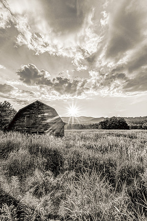 20140809-DSC2991: The old barn, now demolished, in Keene Valley, Adirondacks NY.