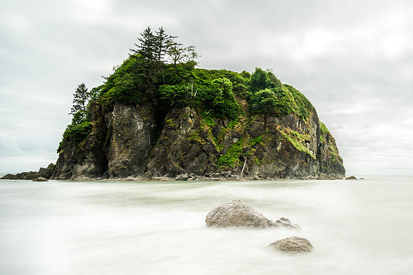 20160624-DSC1418: Sea Stacks at Ruby Beach, Olympic National Park, Washington.