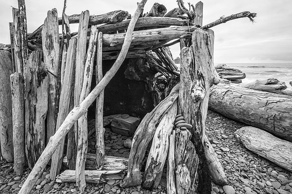 20160624-DSC1462: Temporary shelter at Ruby Beach, Olympic National Park, Washington.