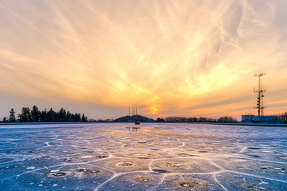 20190301-JAH06482: Half-frozen Cobbs Hill reservoir at sunset.