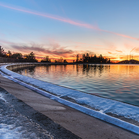 20191116-JAH02663: Mid November at Cobbs Hill Reservoir in Rochester, New York.