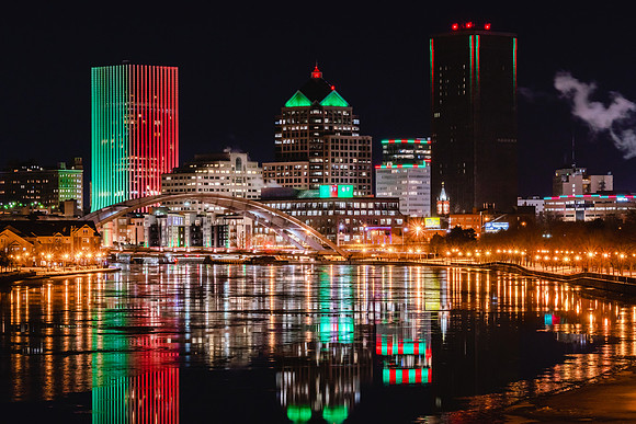 20191220-JAH02693Holiday colors across the city of Rochester, NY.
